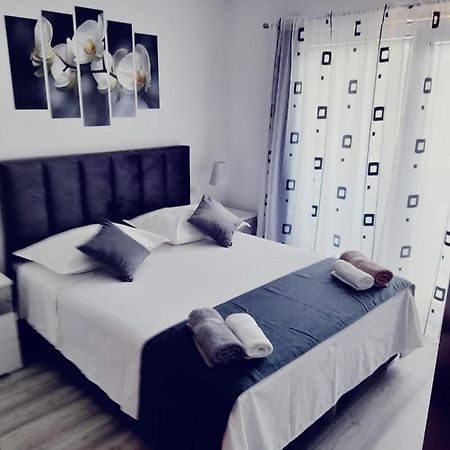 Apartman Lucy Hvar Town Buitenkant foto
