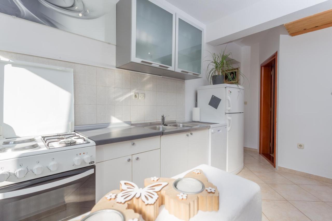 Apartman Lucy Hvar Town Buitenkant foto