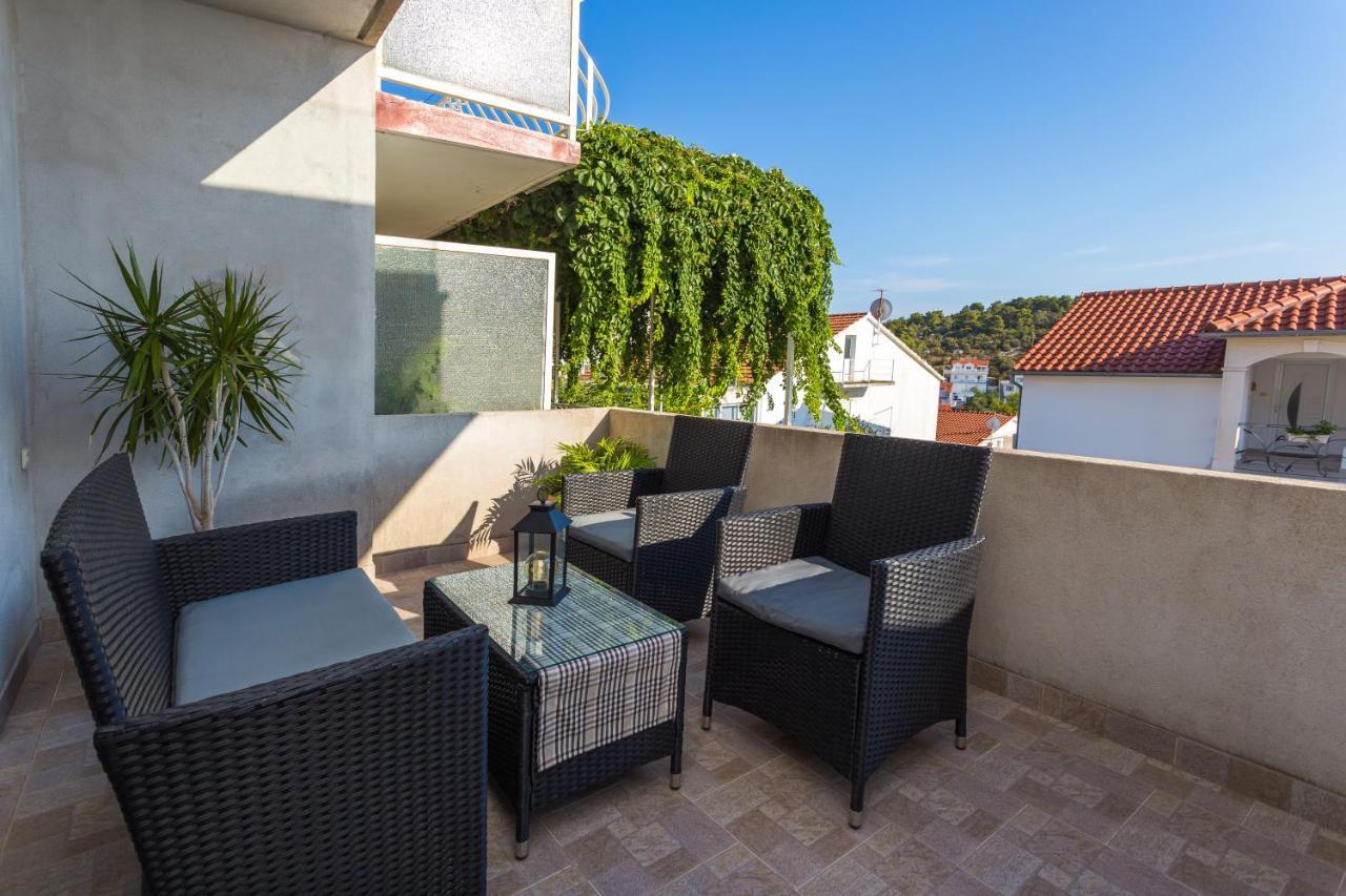 Apartman Lucy Hvar Town Buitenkant foto