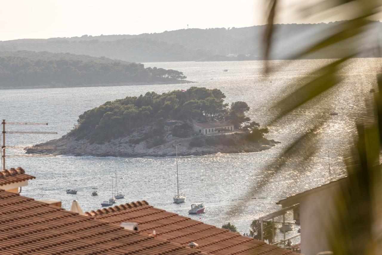 Apartman Lucy Hvar Town Buitenkant foto