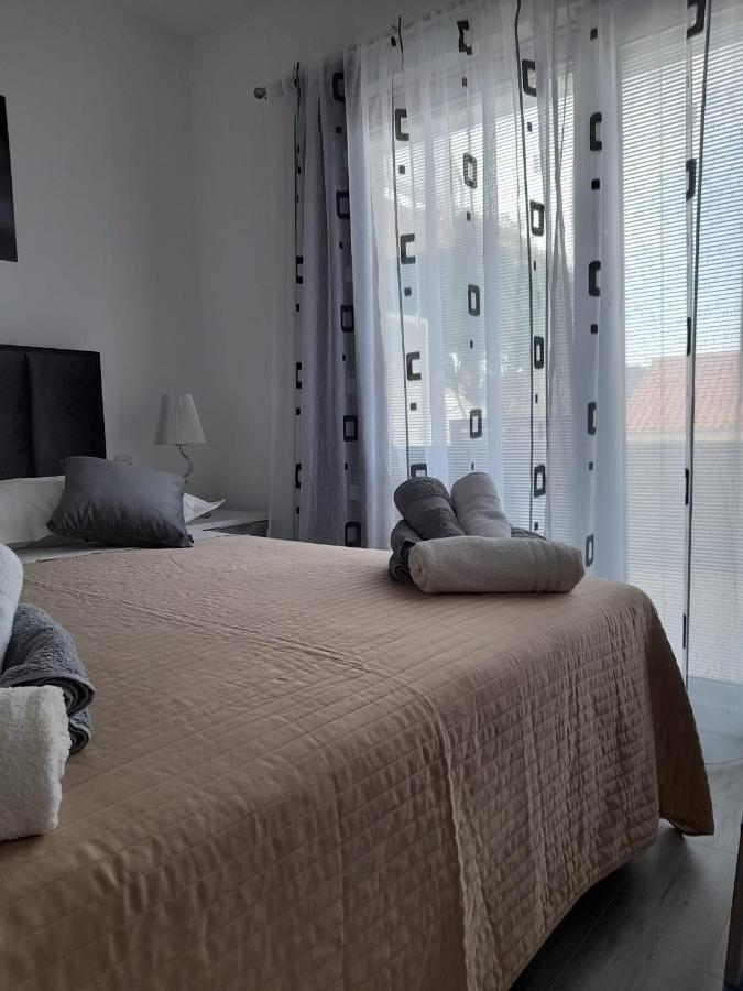 Apartman Lucy Hvar Town Buitenkant foto
